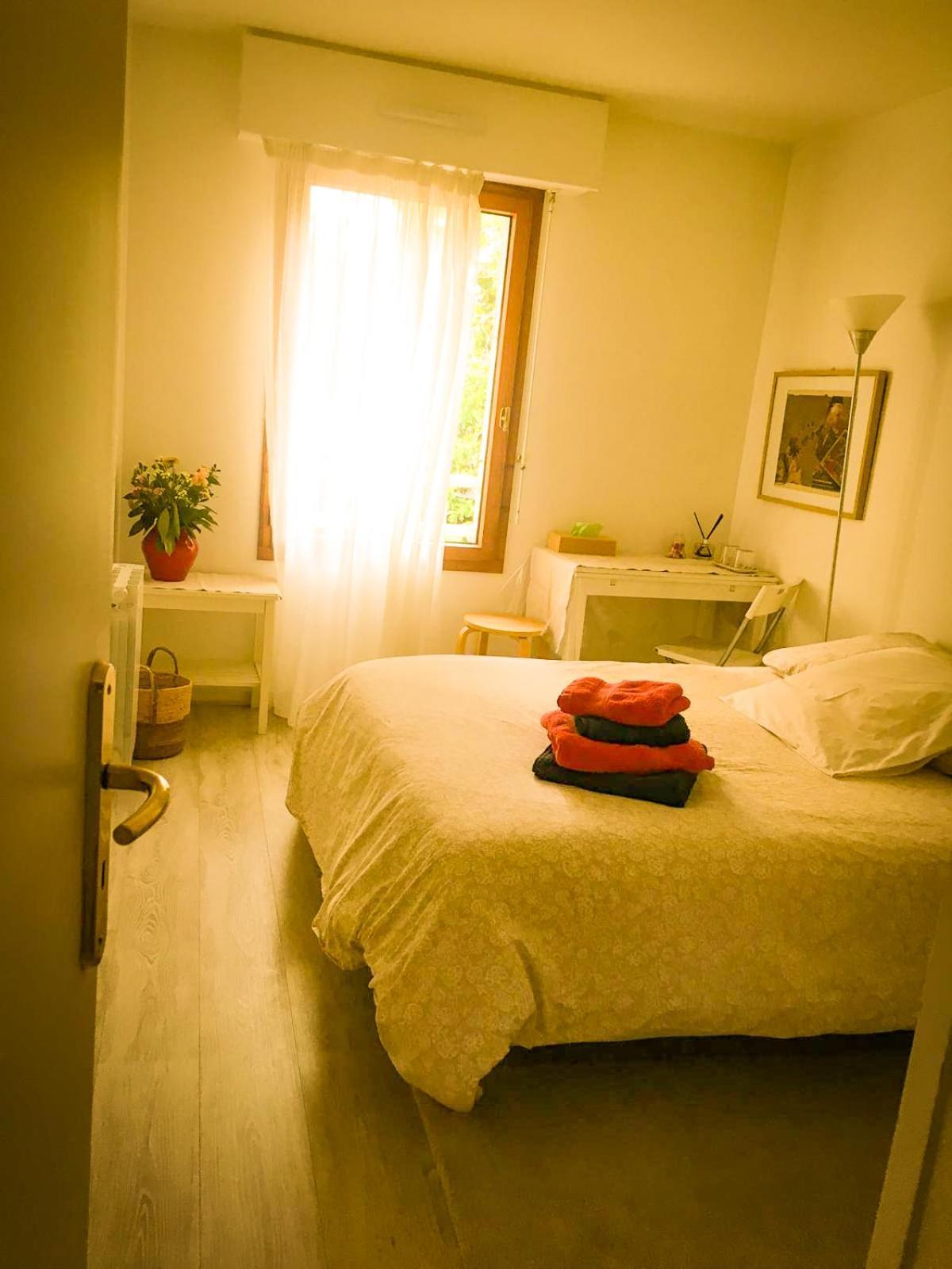 Double Room With Balcony Paris Eksteriør bilde